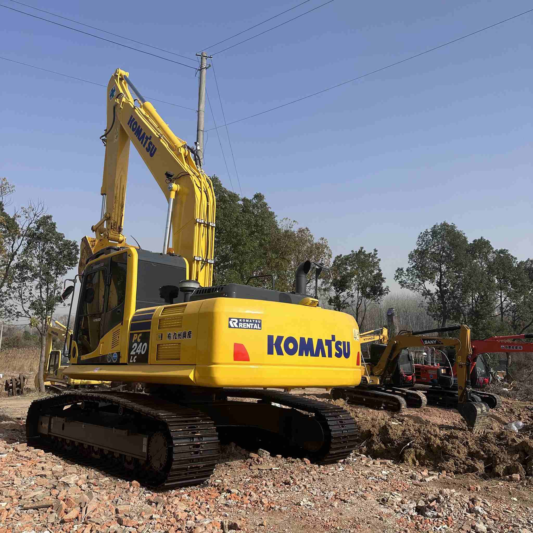 Komatsu PC240 Excavator 2021 المستخدمة للبيع