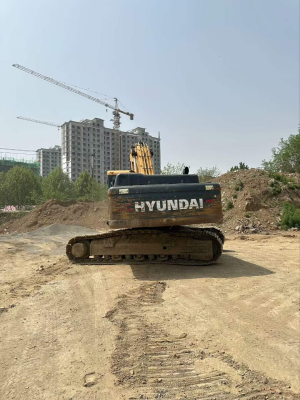 Hyundai R350 35t Excavator 2018 Used