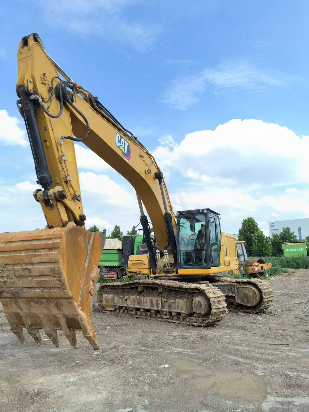 2022 Year Used Heavy Equipment Cat 336 Excavator for Sale