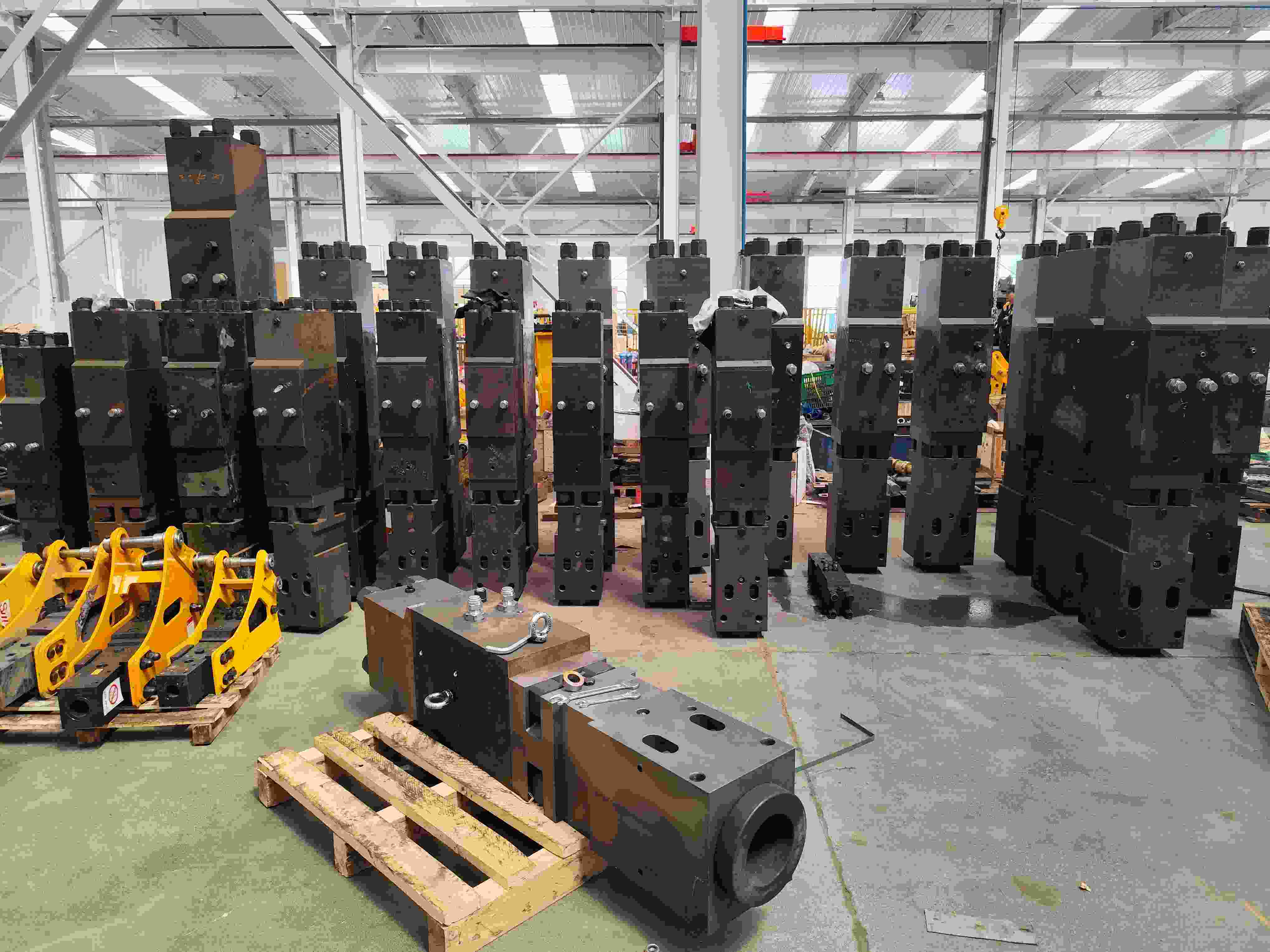 Silent Box Type Hydraulic Road Breaker Rock Concrete