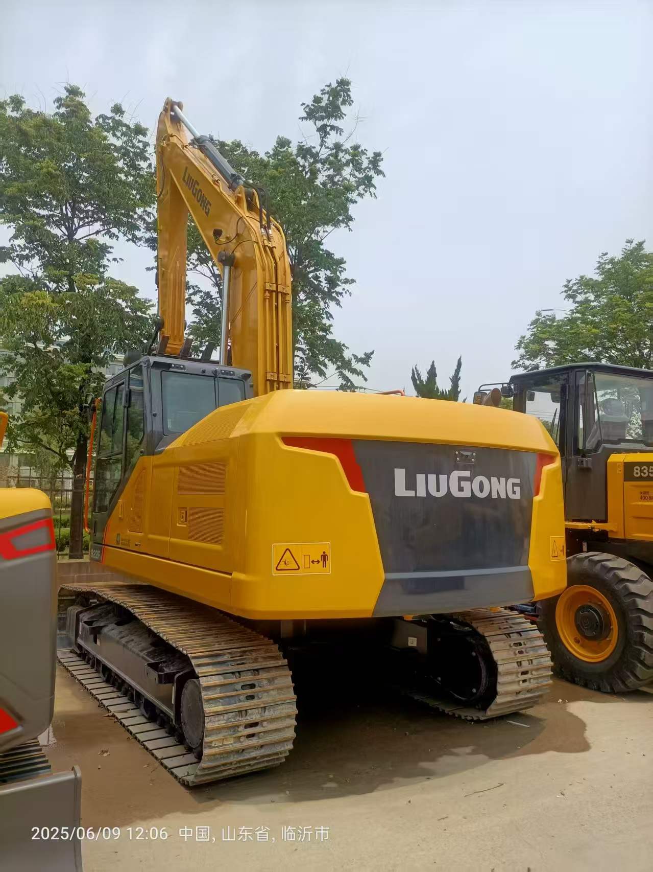 Cheap Sale New Digger Liugong 922F Crawler Excavator