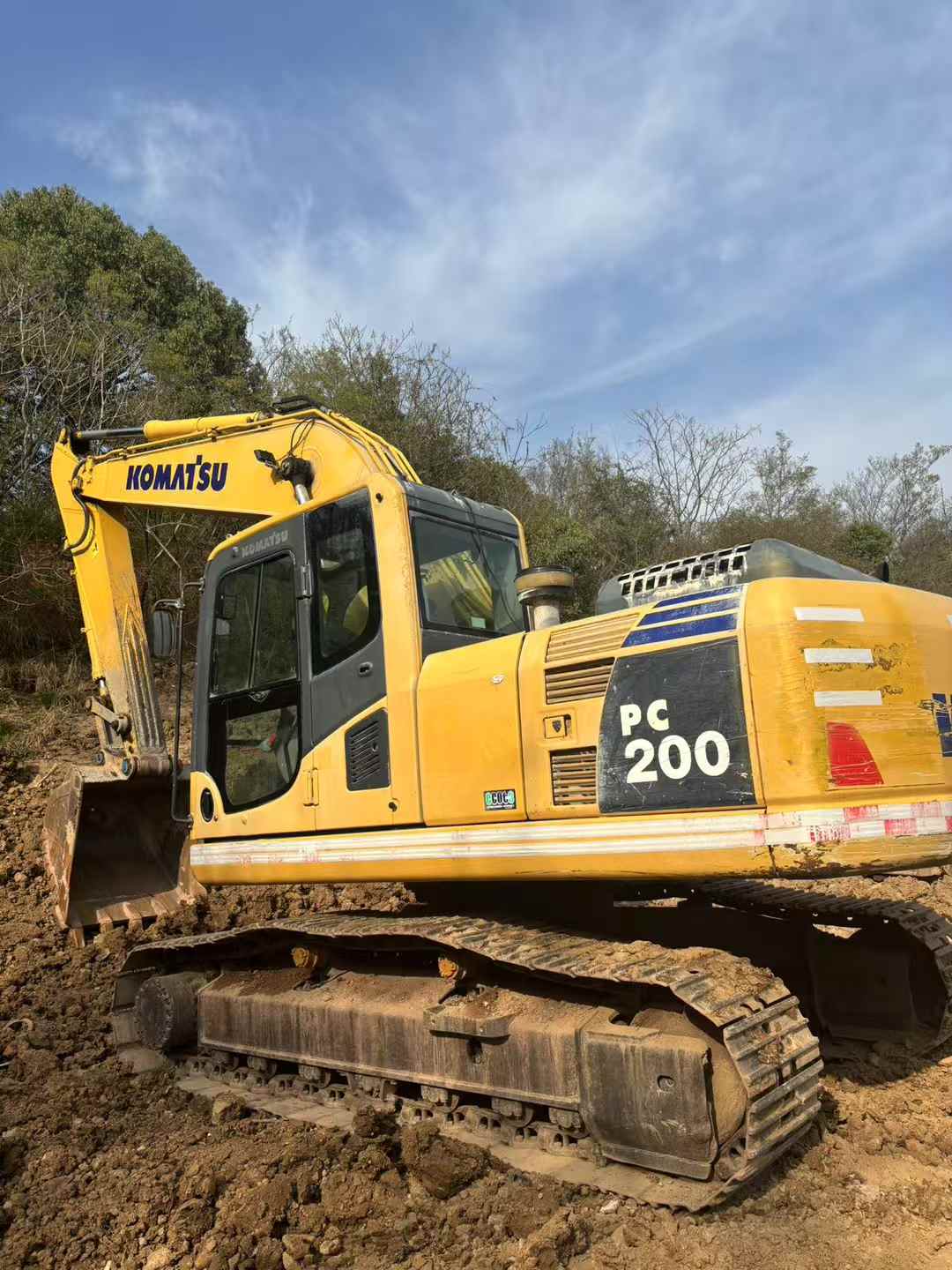 Escavadora de rastos Komatsu PC 200 usada ano 2018