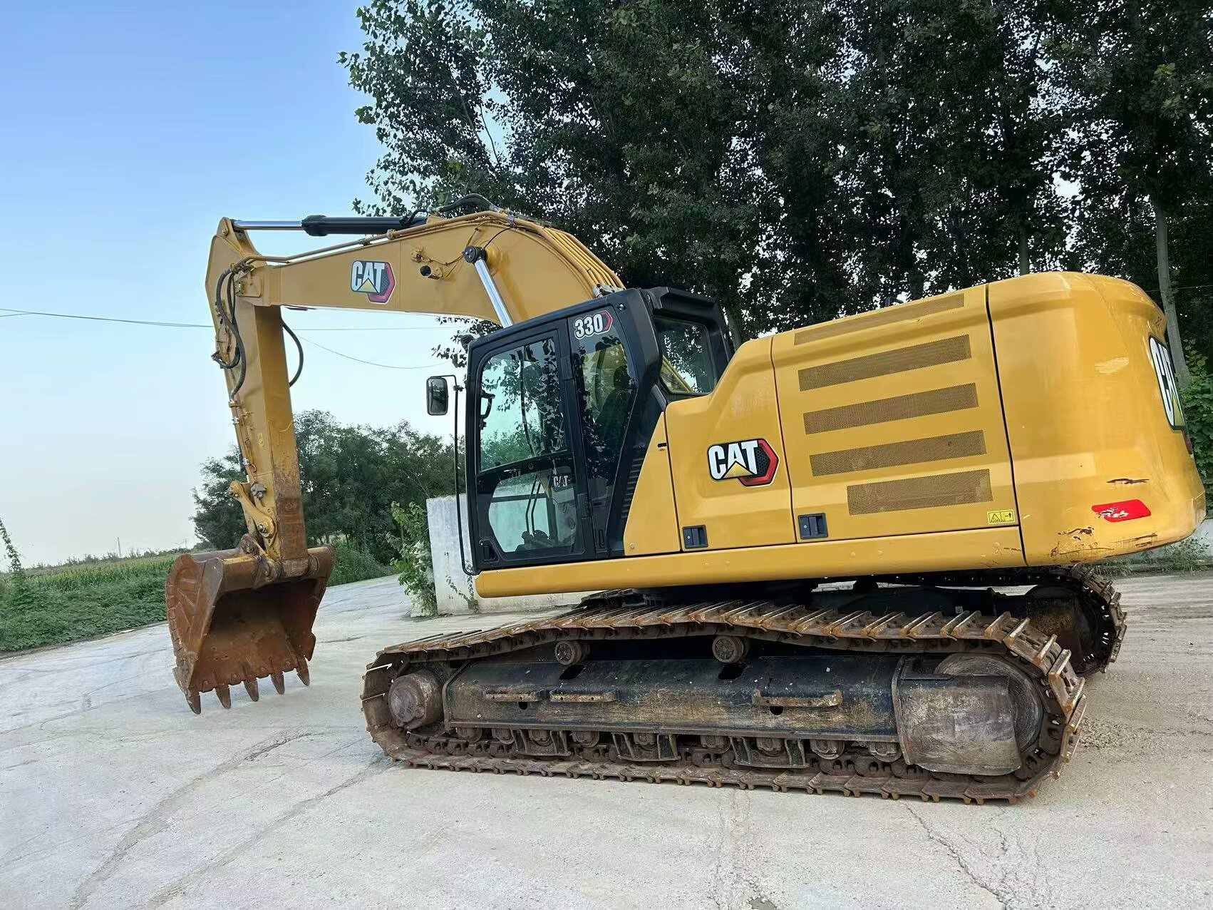 Pelle sur chenilles Cat 323 d'occasion pas cher 2019