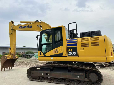 Pelle Komatsu PC200 neuve de 2023 à vendre
