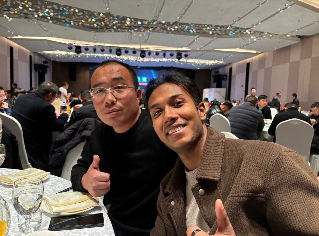 Visits Bauma CHINA in Shanghai Visits Bauma CHINA in Shanghai