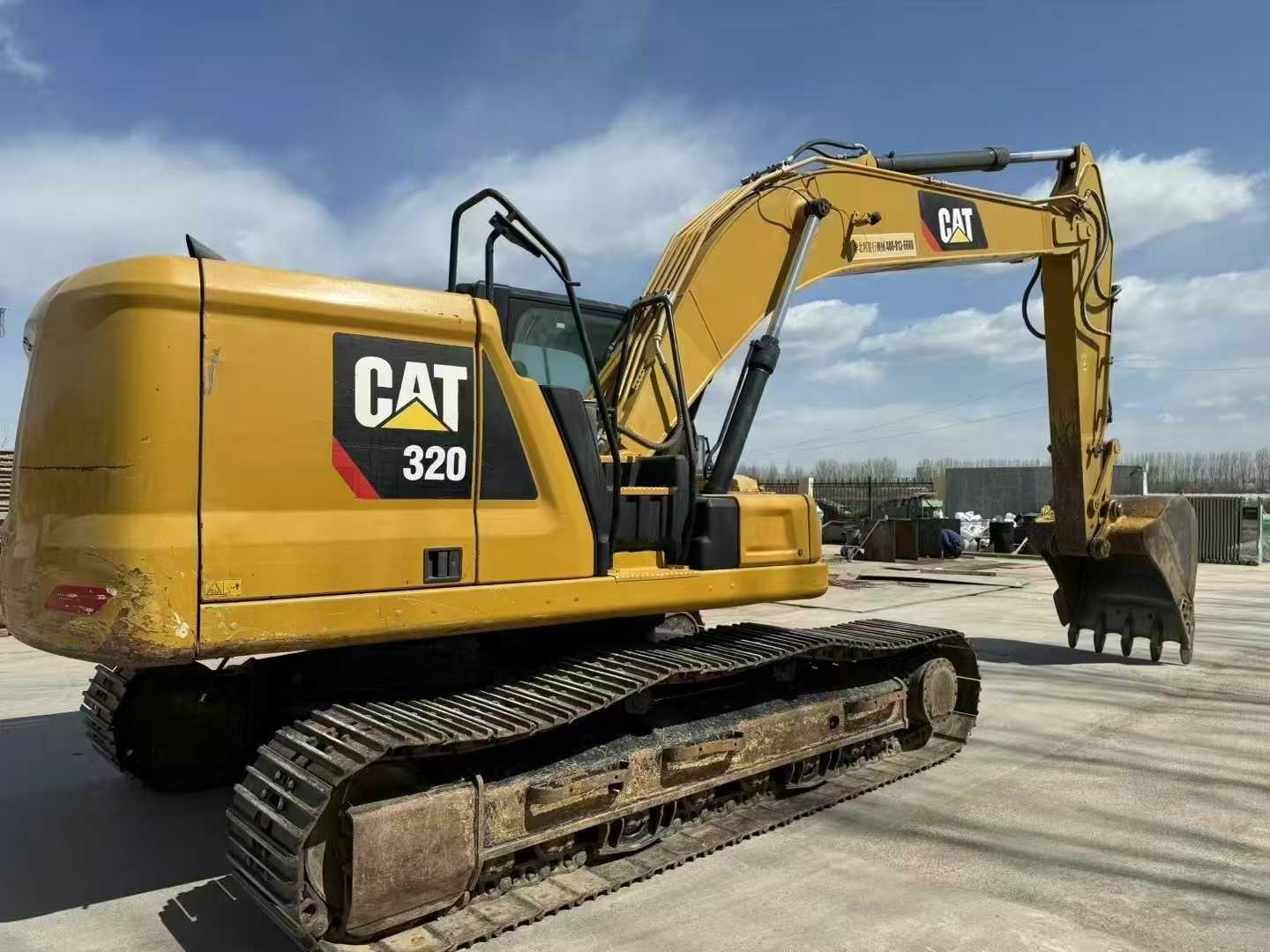 Good Condition 2019 Used Cat 320 Excavator