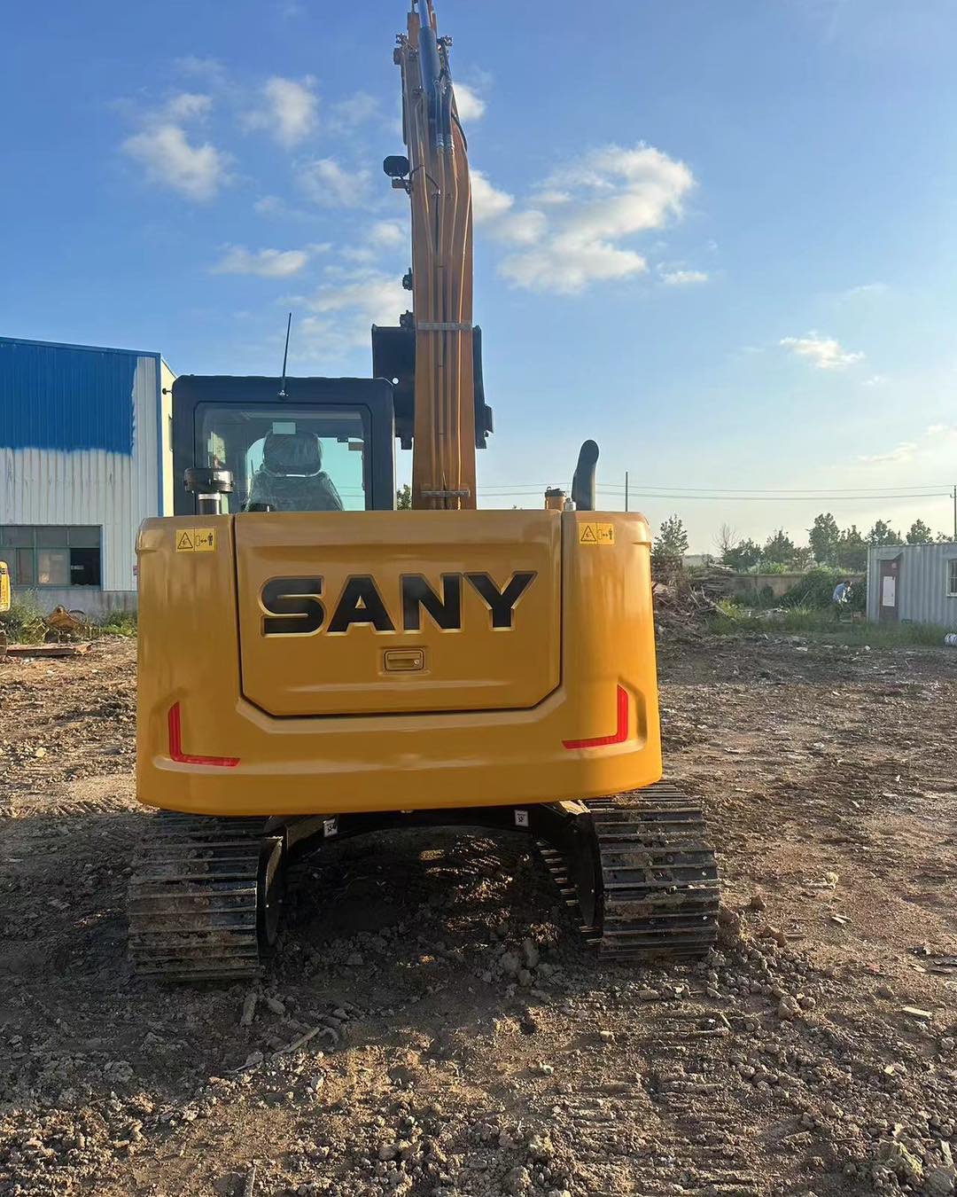 Использовал Sany 75 Excavator для продажи 2020