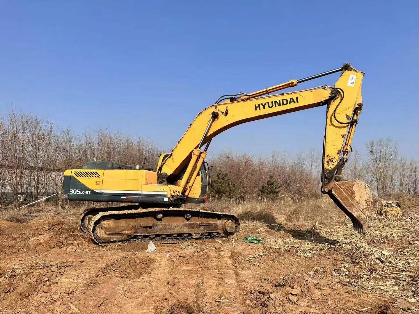 2011 использовал Hyundai 305 Excavator для продажи