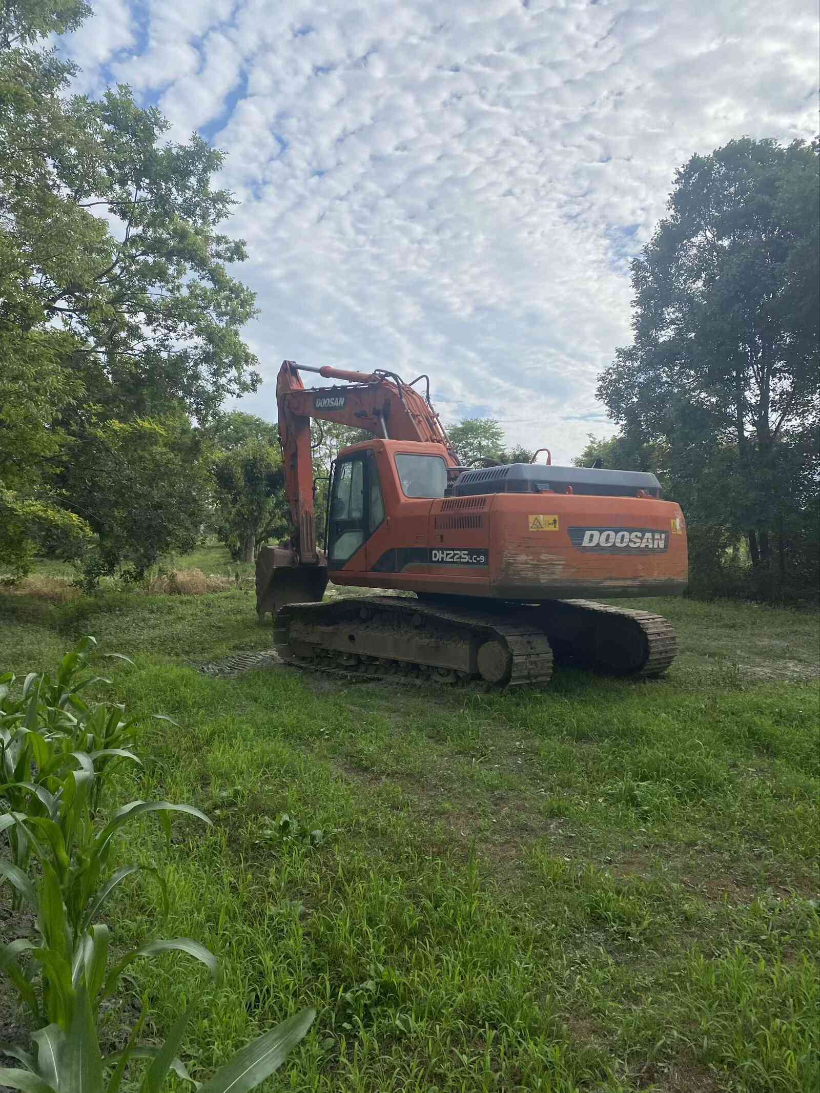 2015 Doosan 225 Excavator Good Condition