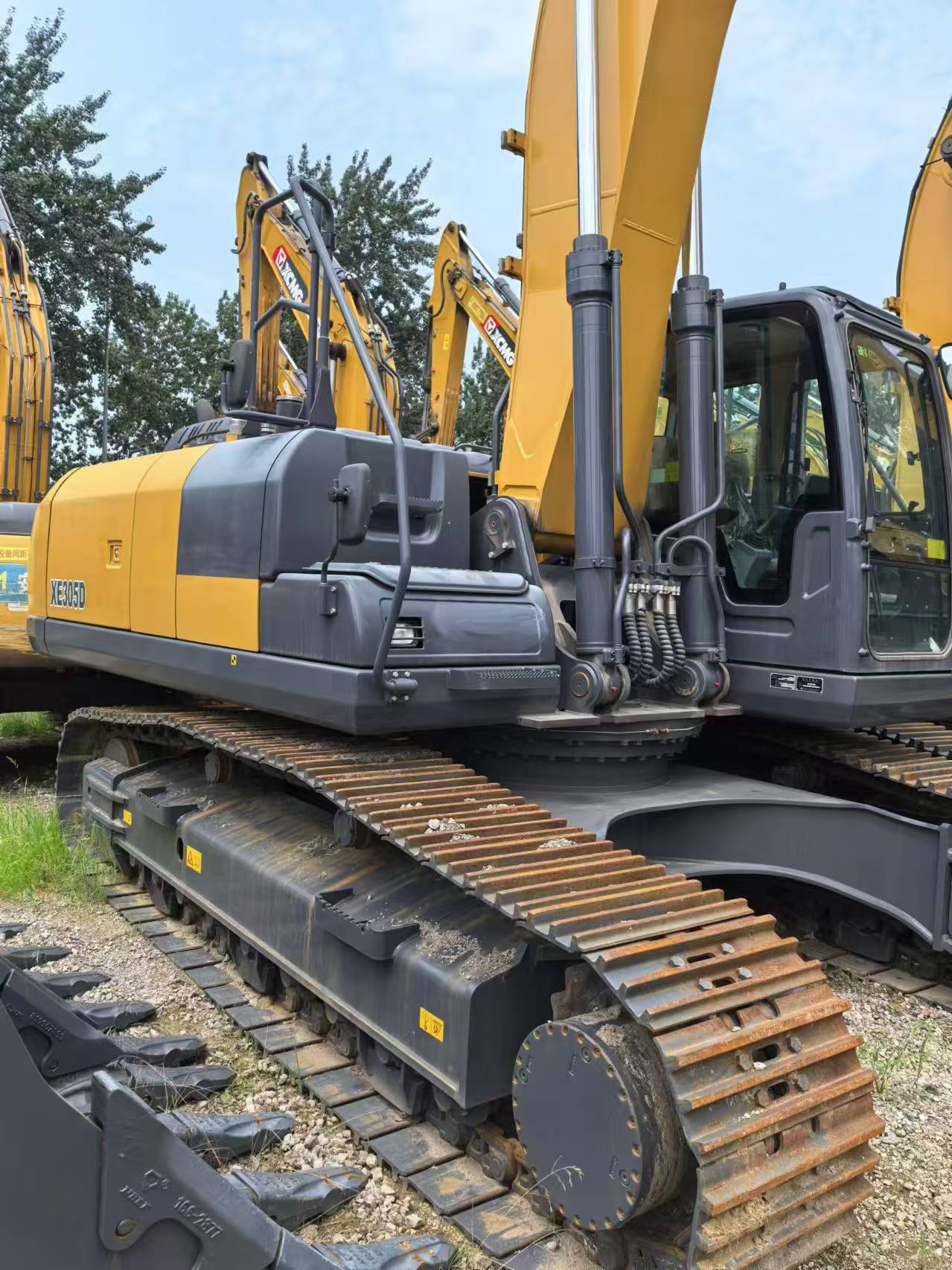 2023 XCMG 305 надежный используемый экскаватор