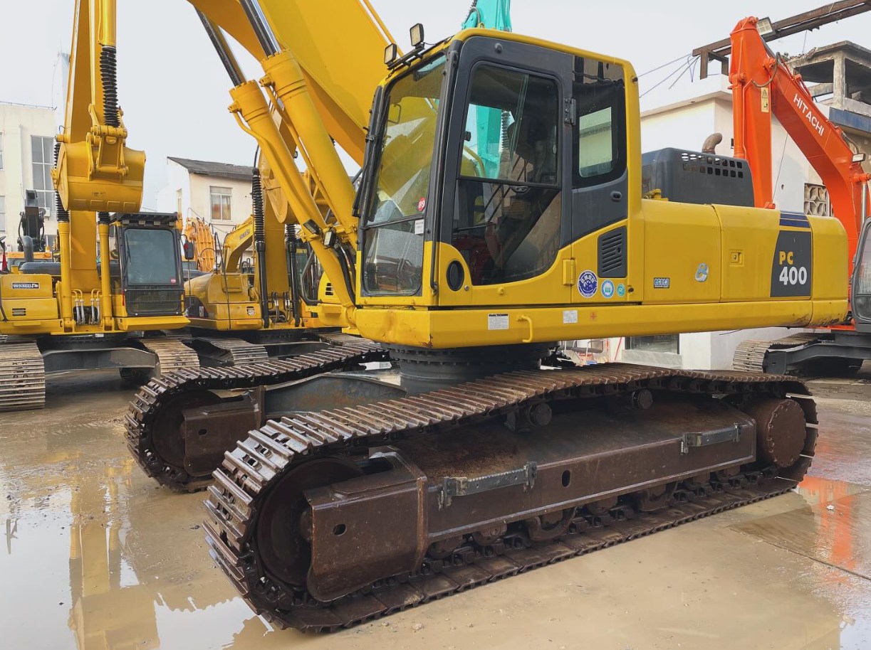 Pelle Komatsu PC400 d'occasion, année 2016