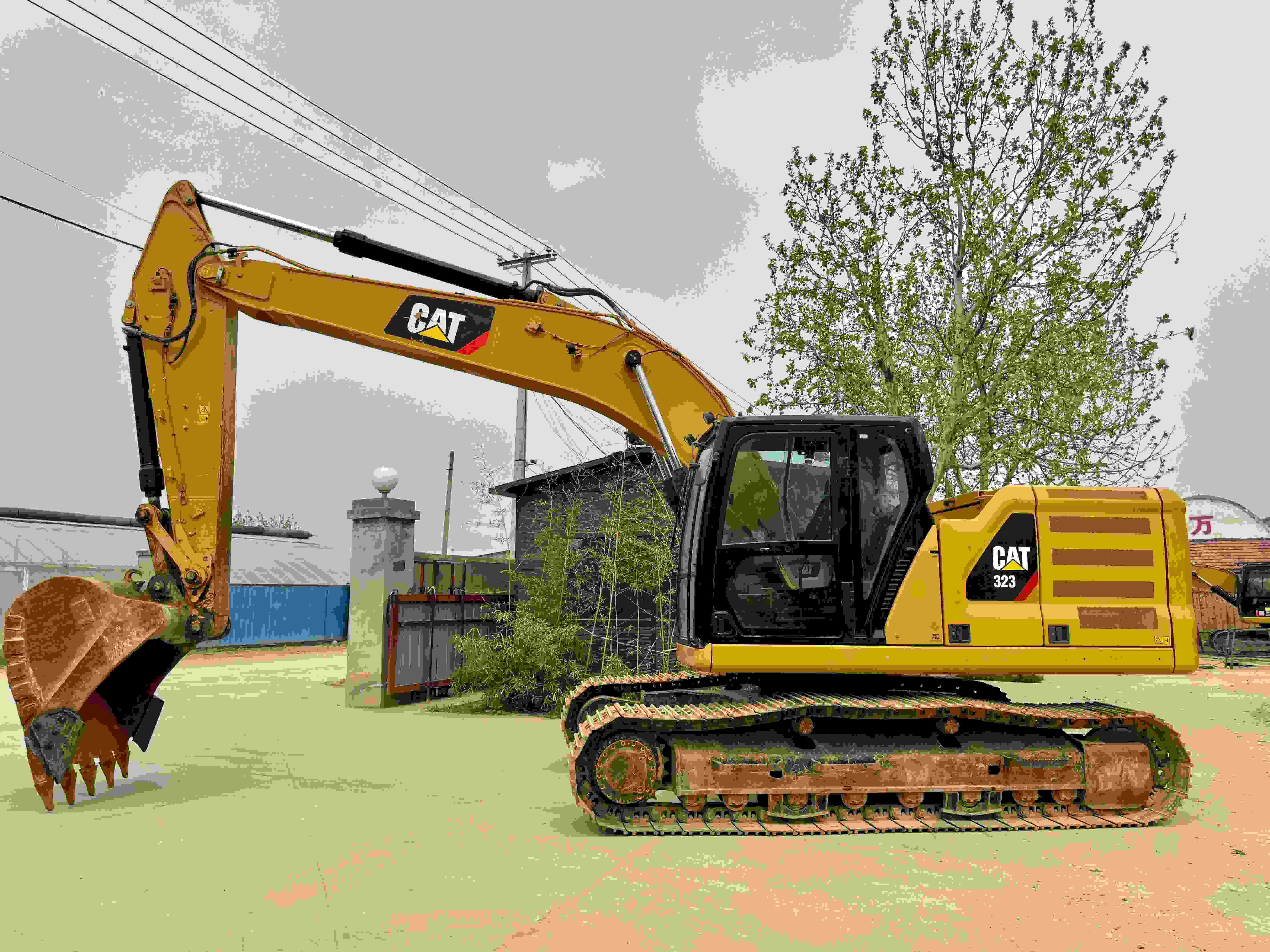 Cheap Used Cat 323 Crawler Excavator 2019