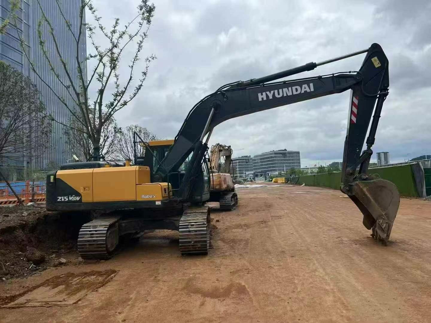 Sale 2020 Year Second Hand Hyundai 215 Crawler Excavator