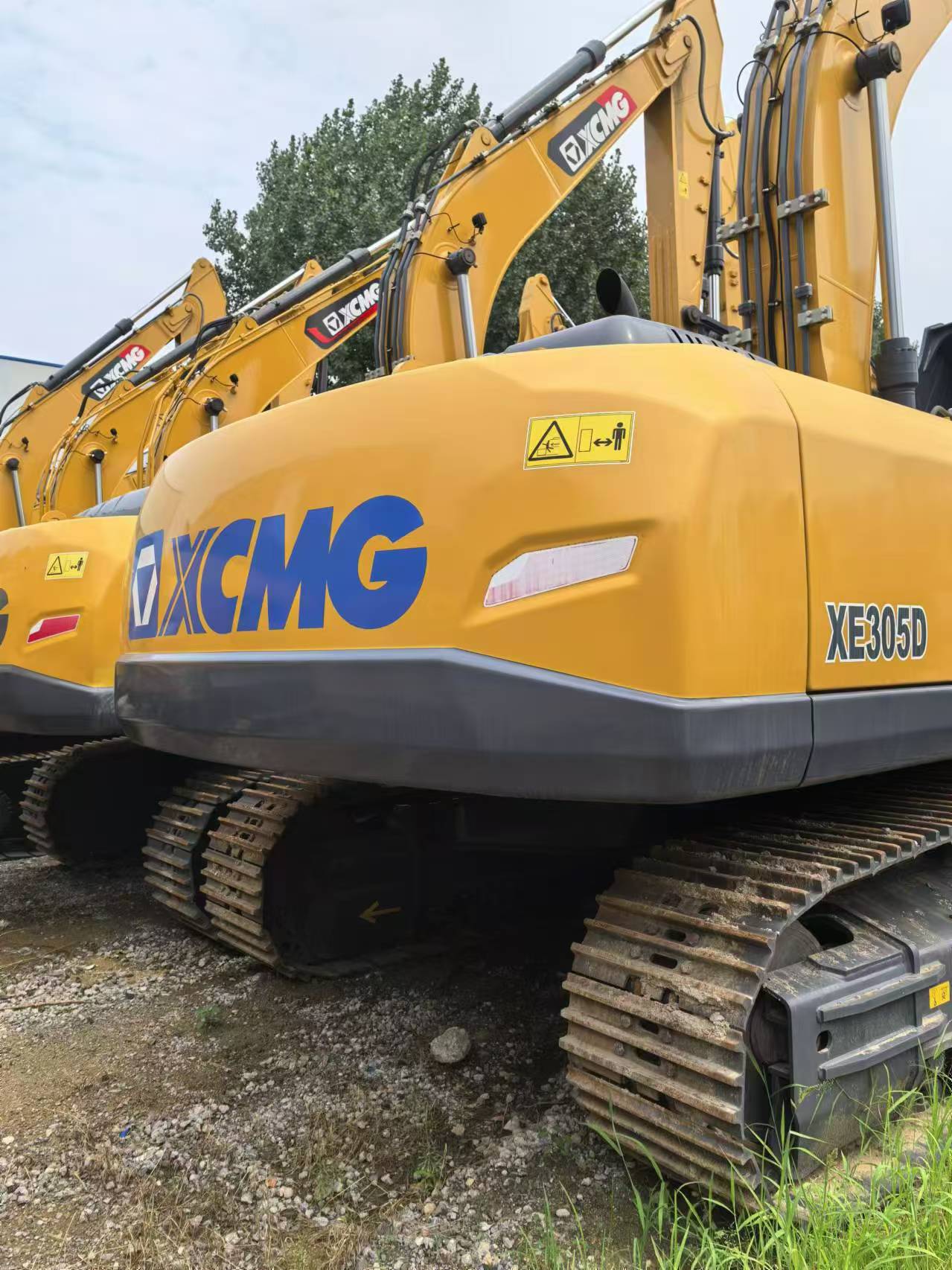 2023 XCMG 305 надежный используемый экскаватор