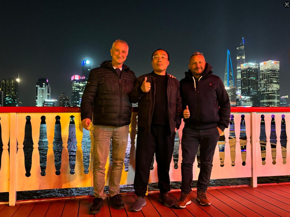 بناء الثقة العالمية