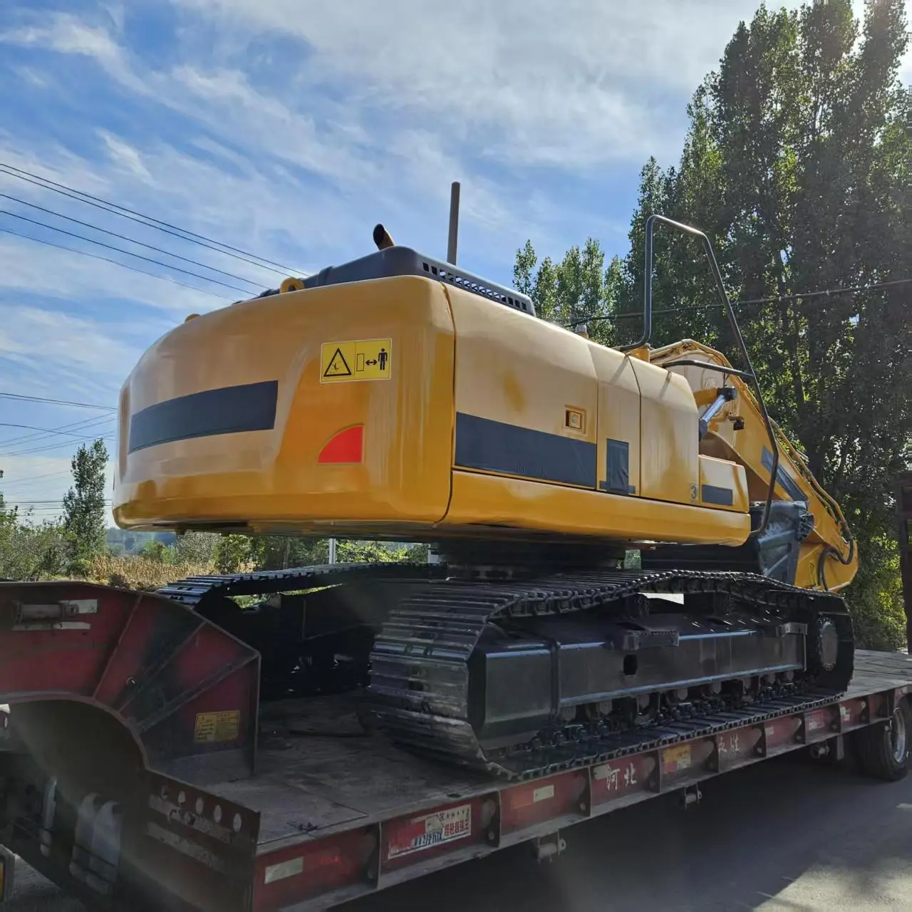 Excavator Fully Prepared and Ready for Shipment to Ghana Excavator Fully Prepared and Ready for Shipment to Ghana