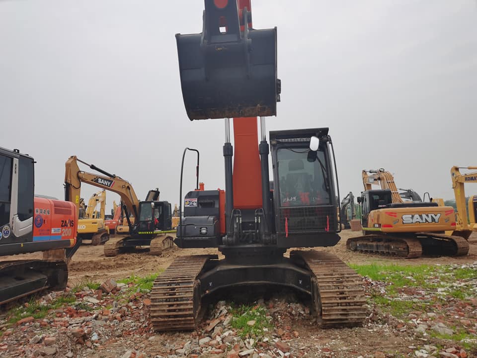 Used Hitachi ZX240 Excavator for Sale 2017