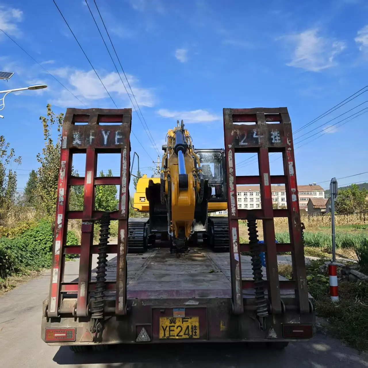 Excavator Fully Prepared and Ready for Shipment to Ghana Excavator Fully Prepared and Ready for Shipment to Ghana