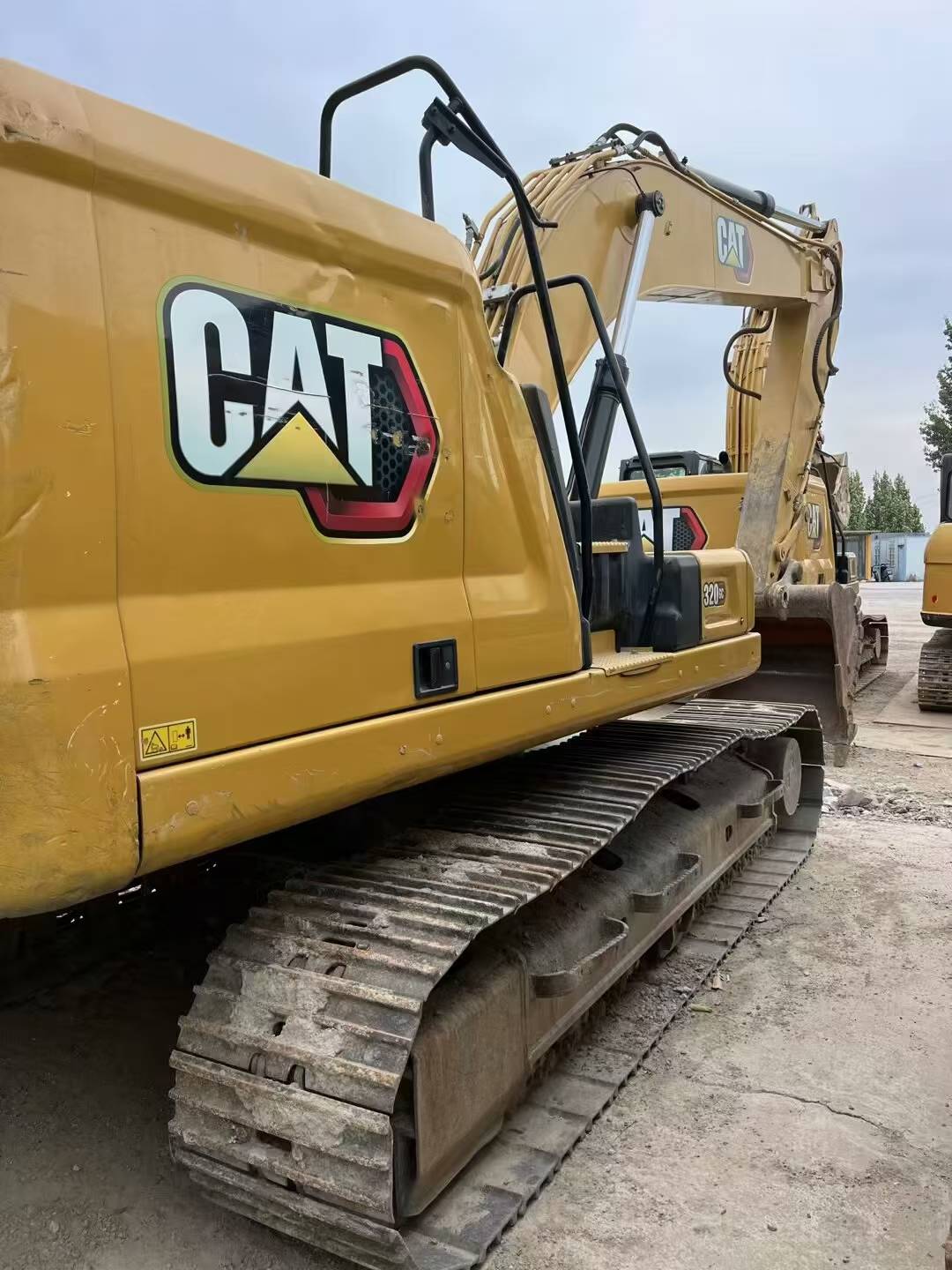 Escavadora hidráulica Cat 320GC usada em promoção, ano 2021